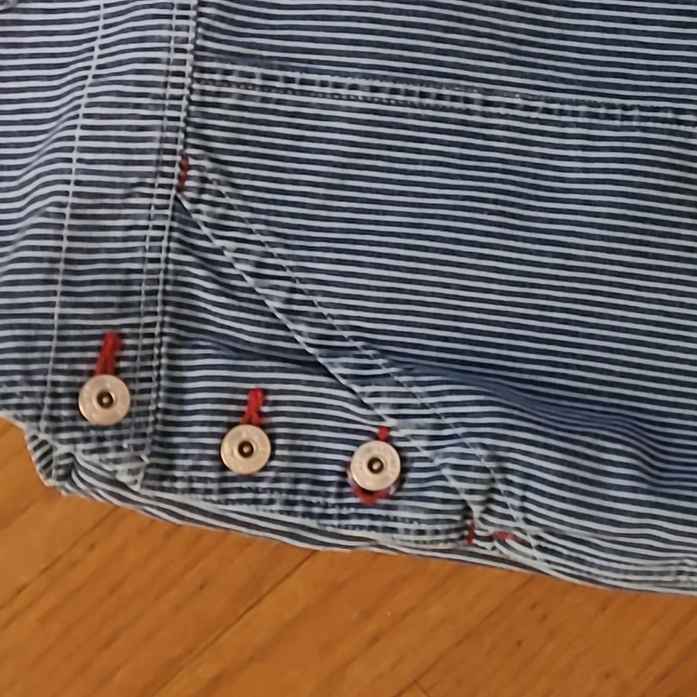 VINTAGE DISNEY WINNIE THE POOH SHORT OVERALLS - Picture 4 of 12